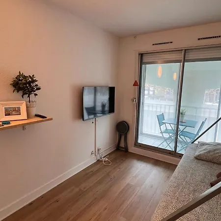 De Lina - 44 - Self Check-in - Апартаменты *